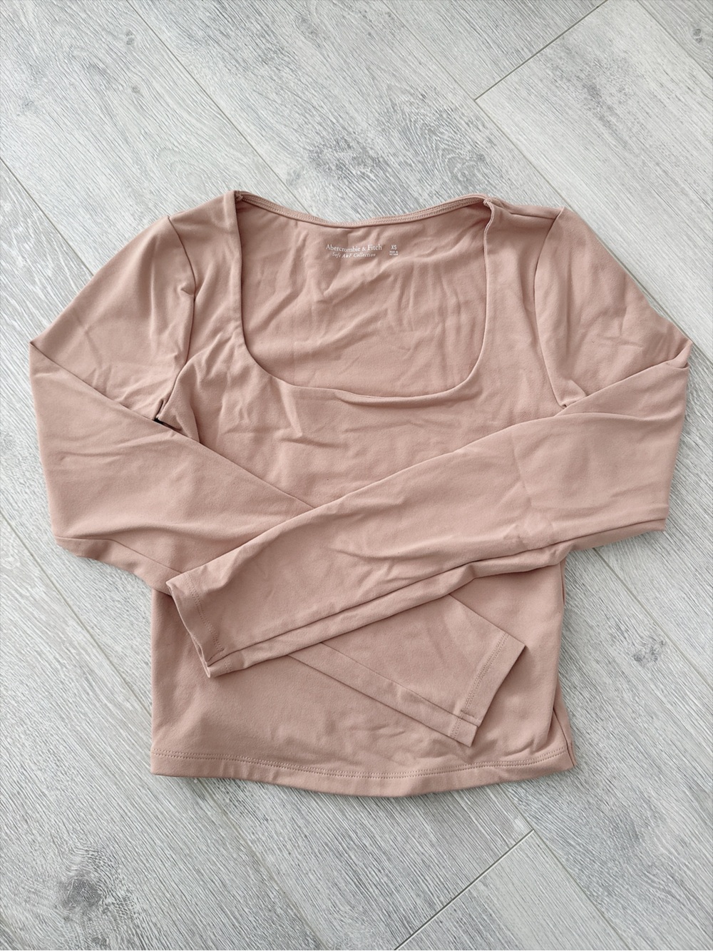 Abercrombie & Finch - Long-Sleeve Scoop Neck Top, Size Xs
